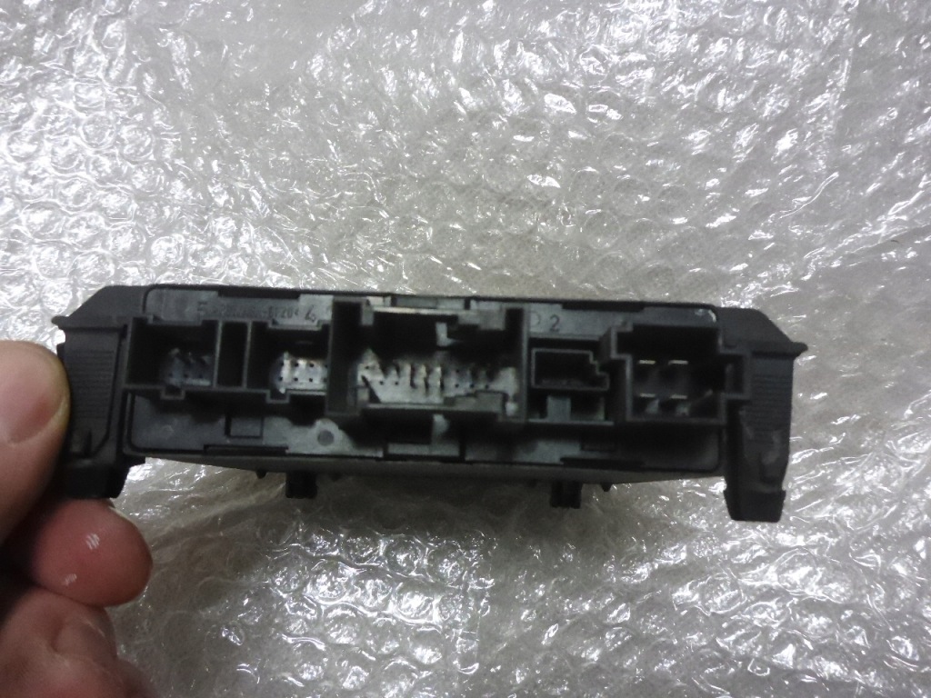 фото №3, Модуль блок управления дверь mercedes w203 2038202185