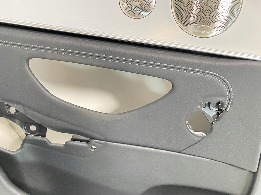 фото №4, Оббивка двері лівий задня задні mercedes e klasa w213