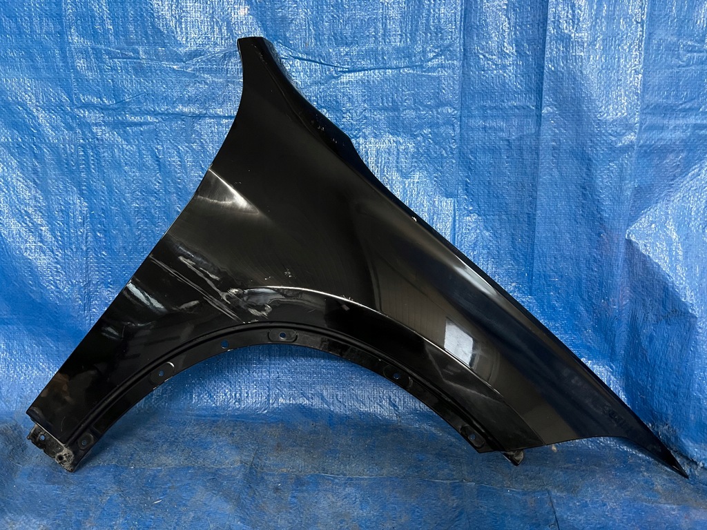 фото №1, Bmw x1 f48 правий передній крила