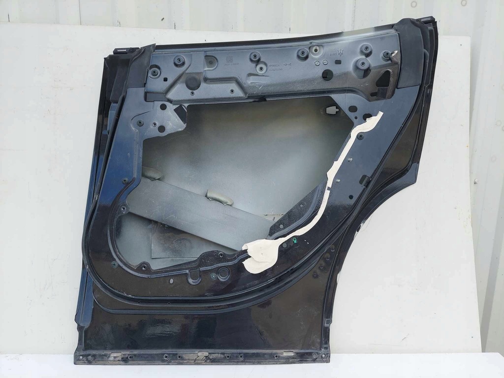 фото №8, Maserati levante дверь правое задняя задние