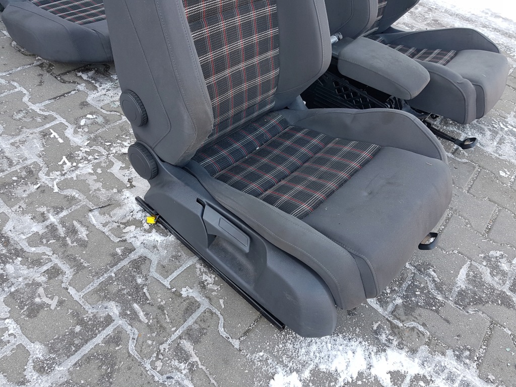 фото №7, Vw golf 5 v 04-09r gti hb сиденья заднее сиденье 5d