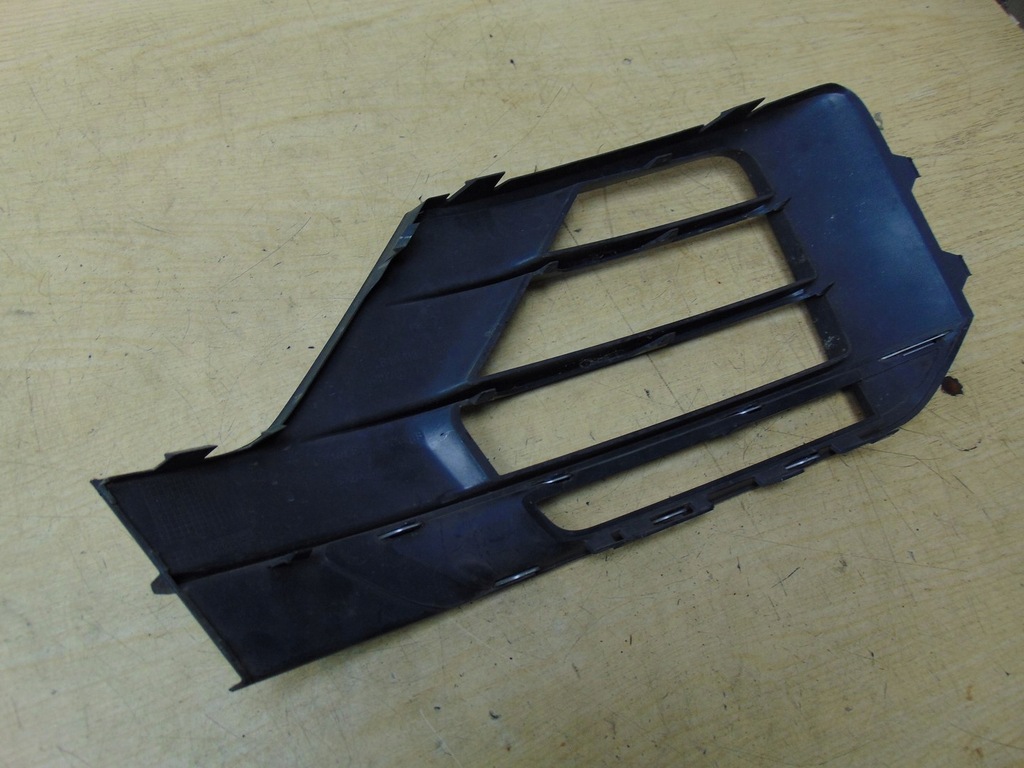 фото №14, Решётка w бампер правая перед audi q2 81a807682a