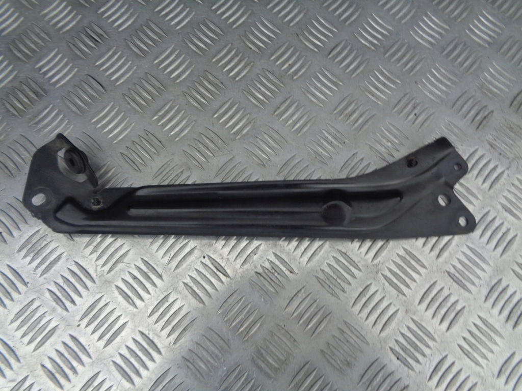 фото №1, Skoda yeti кронштейн лампы левый 10r