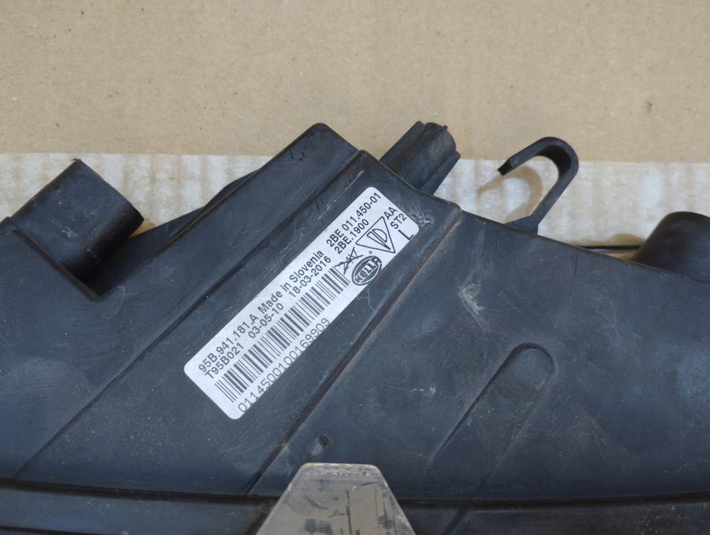 Porsche macan противотуманная фара led drl левый plus правый оригинал европа fv Недорого