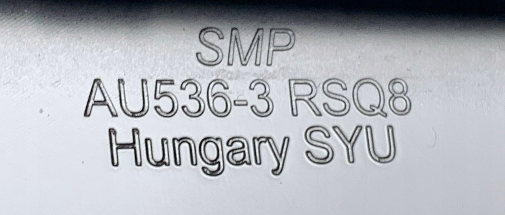 фото №9, Audi rsq8 спойлер молдинг бампера права задня