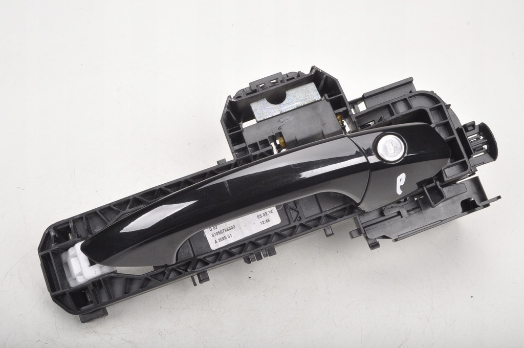 фото №1, Mercedes w172 r172 ручка дверь наружная правая