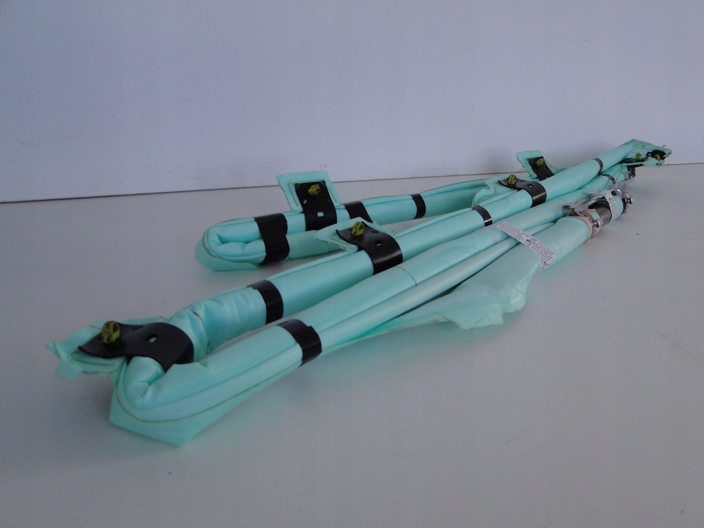 фото №8, Mercedes eqb 243 x243 шторка безпеки повітряна ліва права