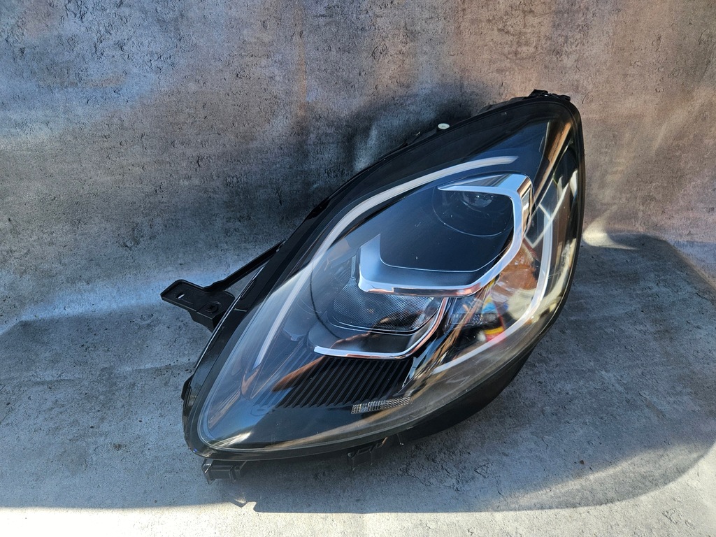 фото №1, Лампа перед ліва ford puma mk2 led