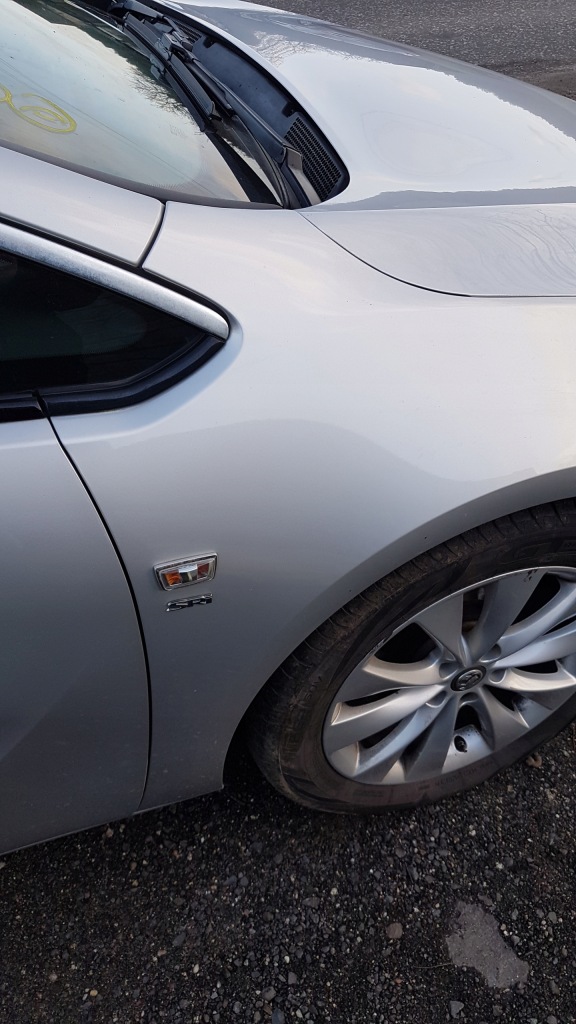 Opel astra j iv 4 gtc cascada z176 крыло правый перед передний хороший в Украине