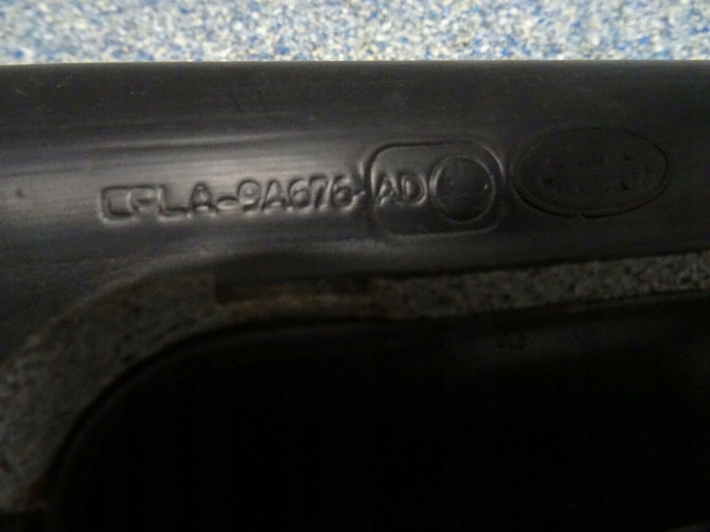 Купити Труба впускний land rover range rover sport l494 cpla9a676ad