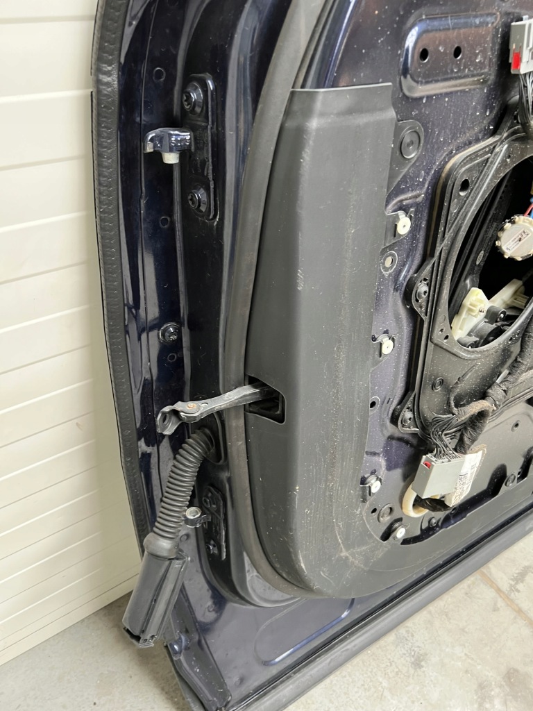 Купить Дверь правый перед передние range rover sport 2 l494