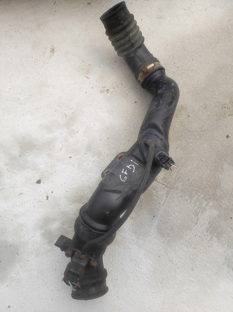 фото №1, Труба воздухозаборник mazda 626 rf2a13332