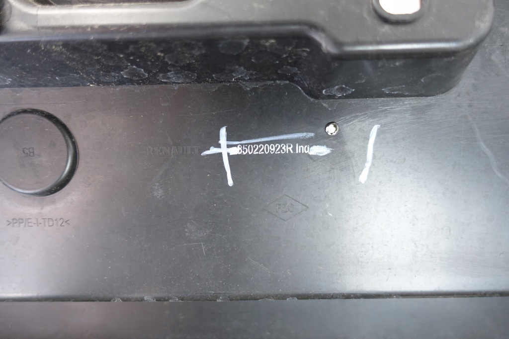 фото №10, Renault kadjar lift 2018- бампер задняя задний 850220923r