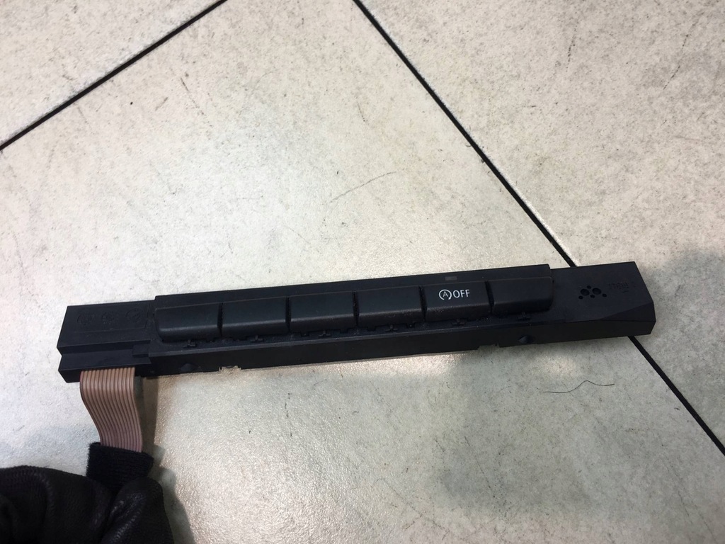 фото №6, Панель обдув кондиционера bmw 1 e87 9147299