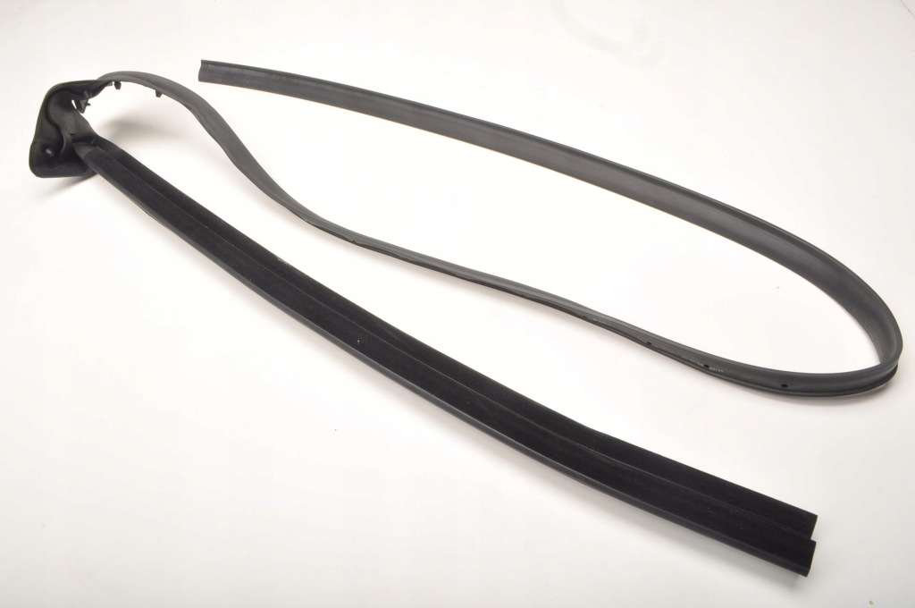 Купить Ferrari portofino 3.9 f164 прокладка дверь правый перед 89107900