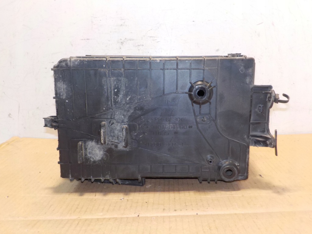 фото №4, Citroen ds3 2017r 3-d lift 1.2thp корпус / захист акумулятор