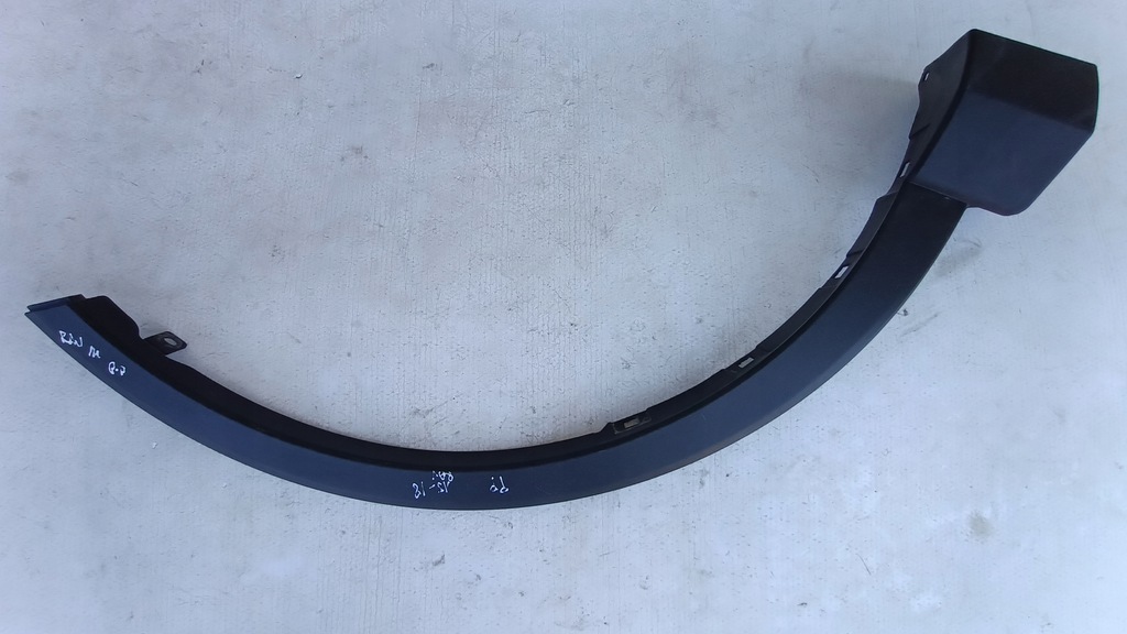 фото №1, Молдинг крыла перед правый toyota rav iv 4