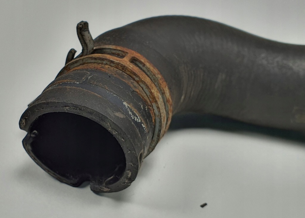 фото №2, Wąż труба wody volvo c70 ii 2.0 d 3m5h8260ch