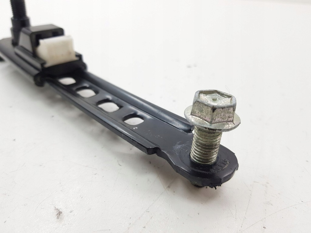 фото №7, Toyota avensis t250 2008 напрямна поперечина безпеки