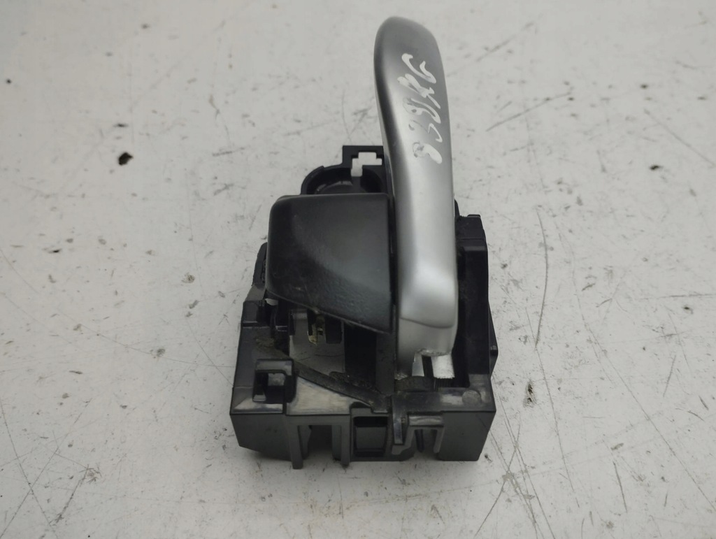 фото №6, Toyota c-hr i 2020 ліва сторона ручка внутрішнє