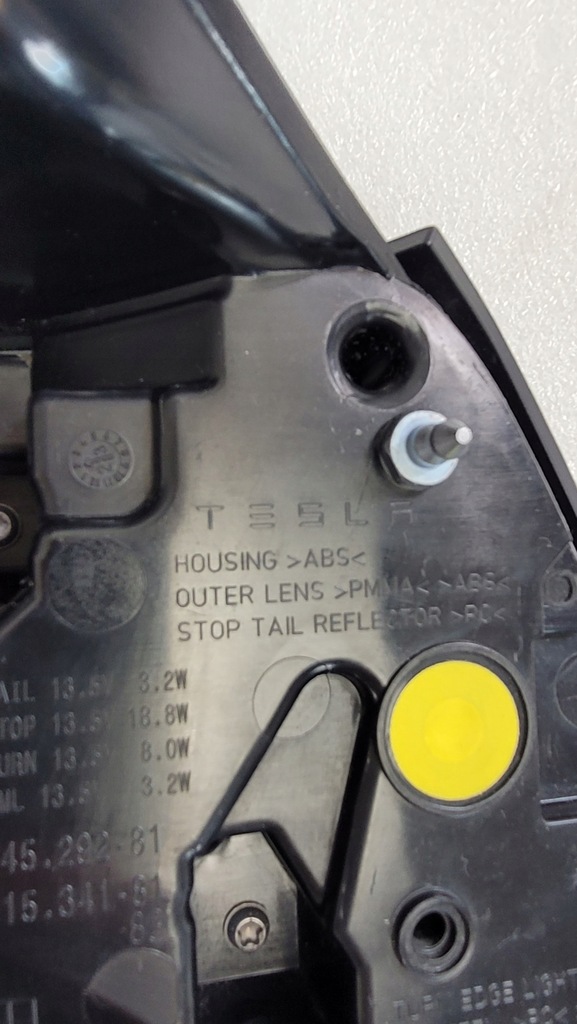фото №8, Лампа левая задняя задняя led tesla y tesla 3 1502086-00-d 2020-2023