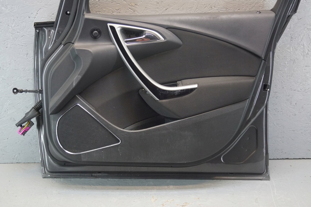 фото №15, Дверь правый перед opel astra j 5d