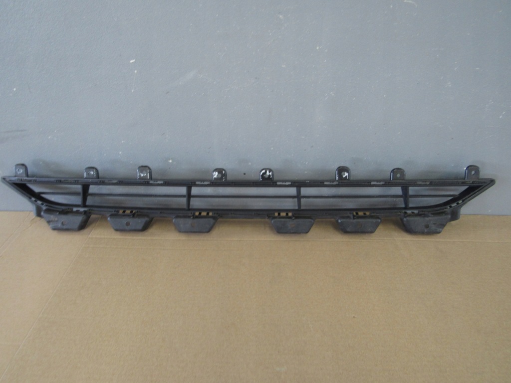 фото №1, Audi q3 2015-2019 решётка радиатора бампера перед