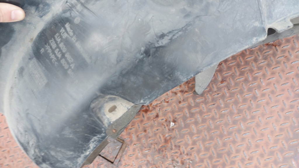 фото №12, Підкрилок правий перед skoda rapid 13- seat toledo