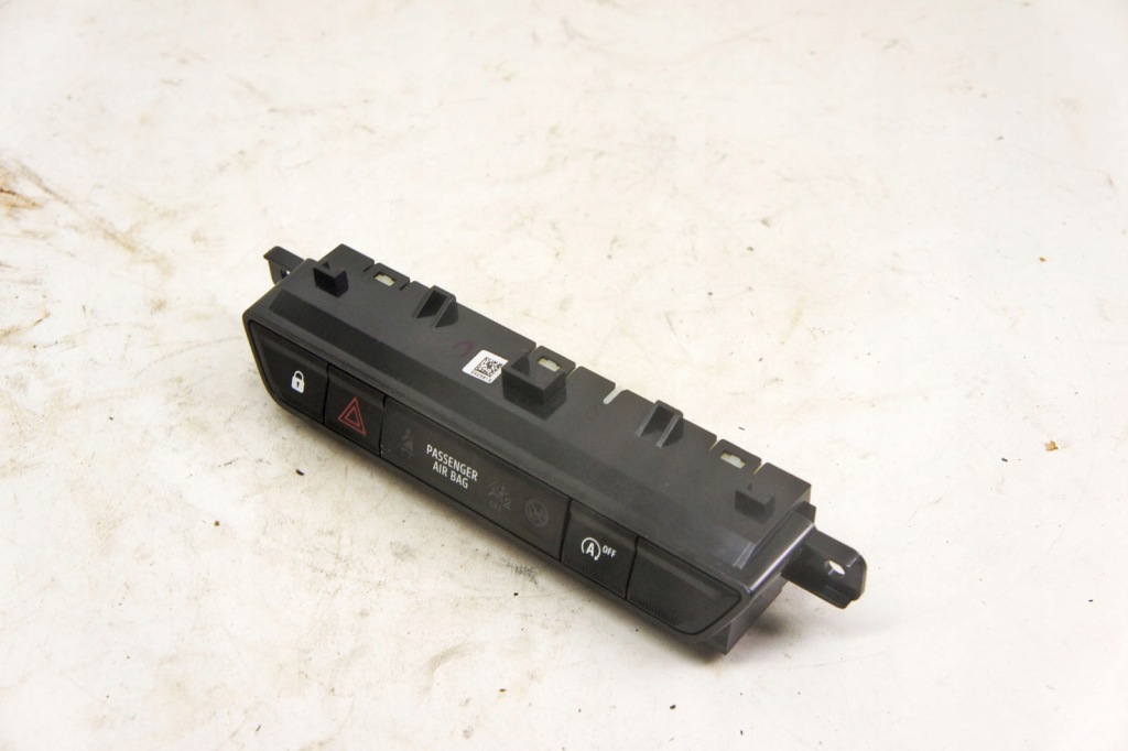 фото №1, Mh193 dacia sandero iii панель аварійних