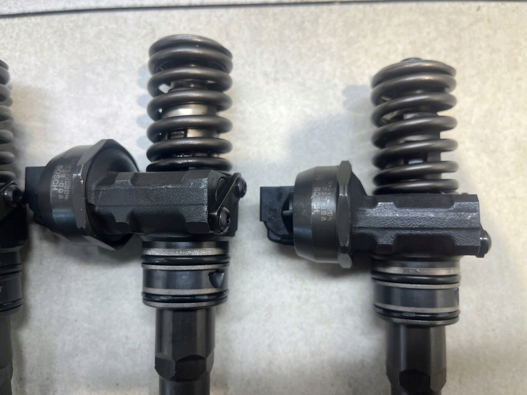 фото №5, Насос-форсунка audi a4 b6 1.9 tdi 0414720204 038130073q