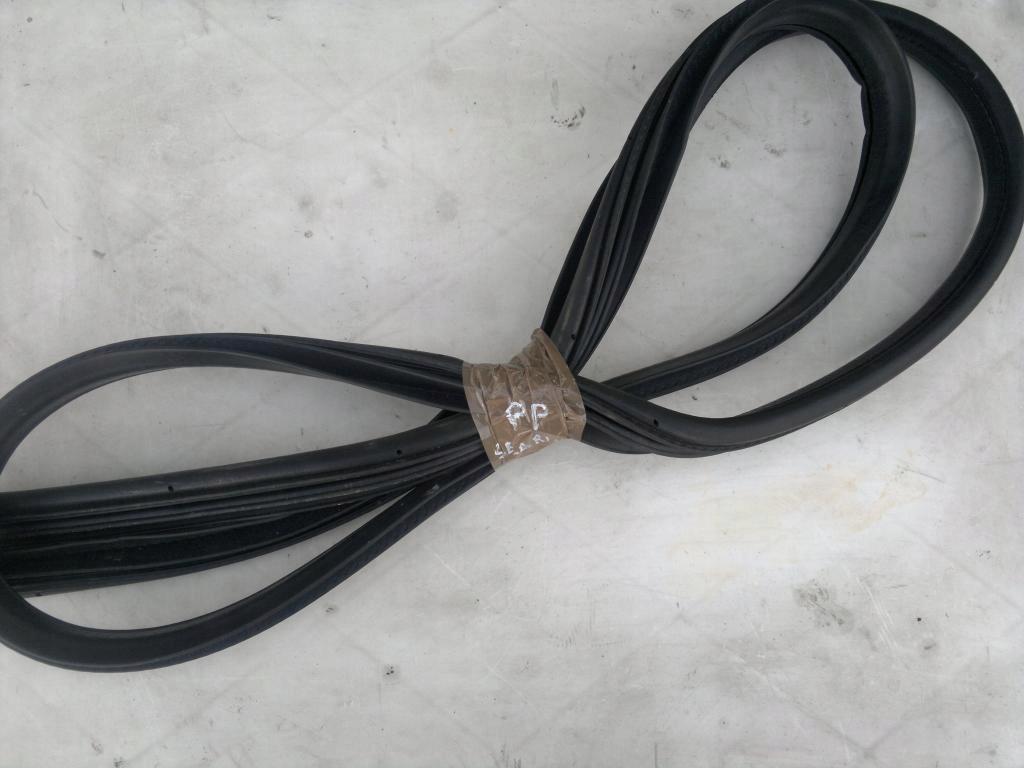 фото №1, Прокладка двері права перед chrysler sebring 07-12