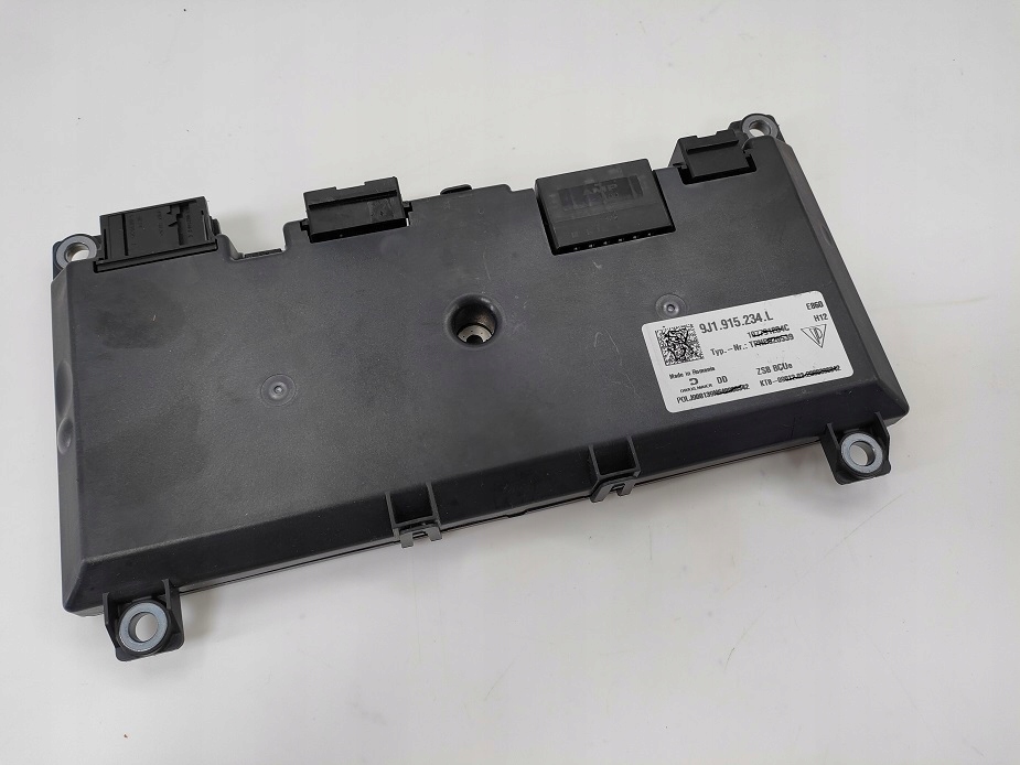 фото №1, Модуль контроля аккумулятор 9j1915234l taycan 19^