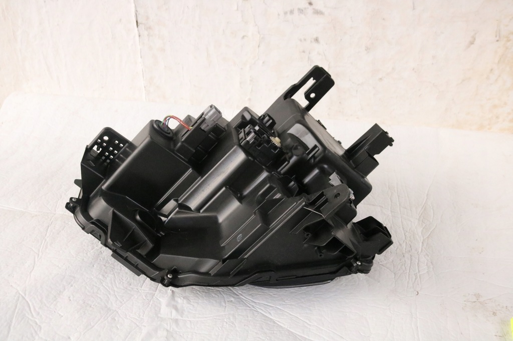 фото №5, Mitsubischi eclipse cross lift лампа правая перед full led