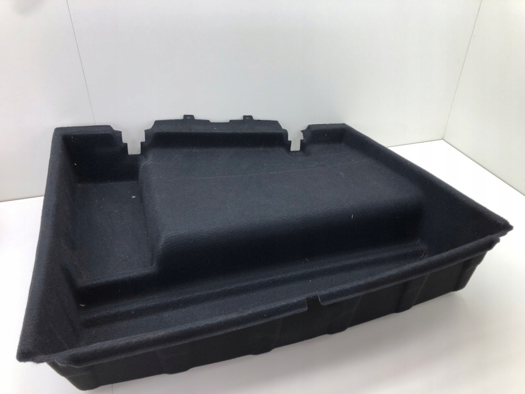 фото №1, Bmw x1 u11 обшивка багажника задняя 9462966