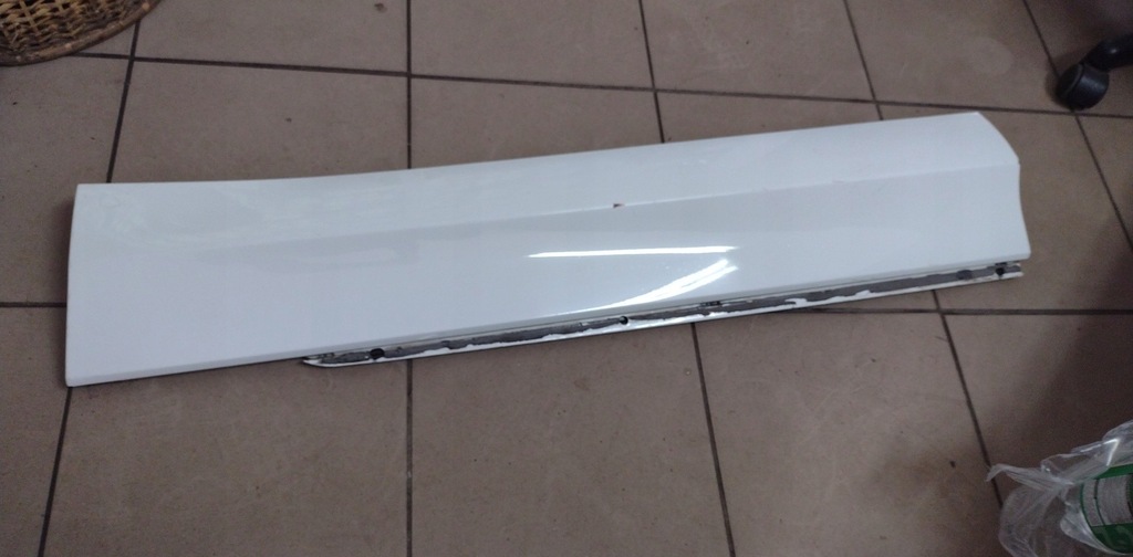 фото №1, Молдинг дверь перед правая vw t-roc 2ga854949r