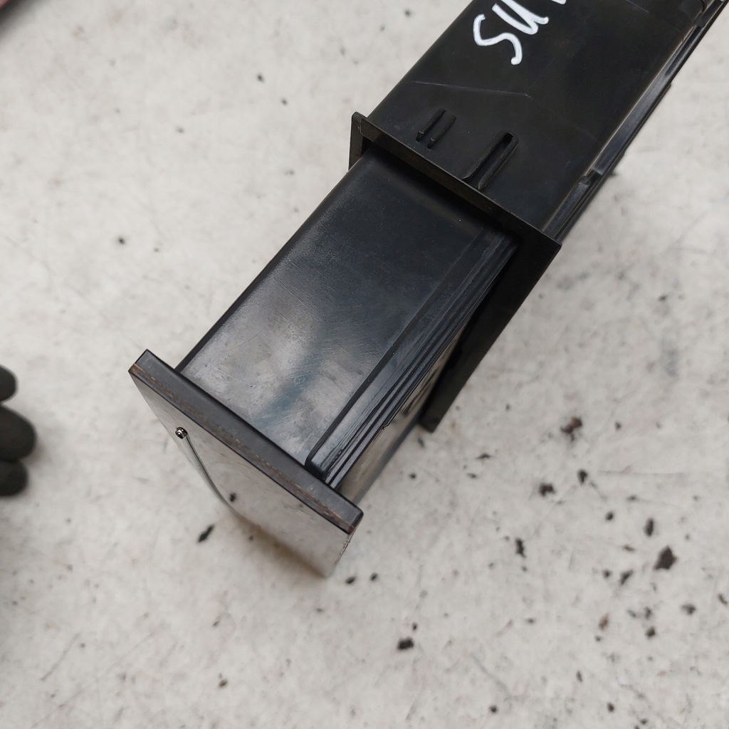 фото №11, Skoda superb i бардачок средний zb 6y0858332