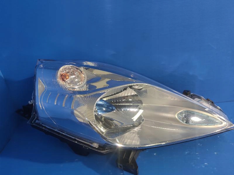 фото №1, Nissan leaf i 26010-3nlx лампа передняя перед правая