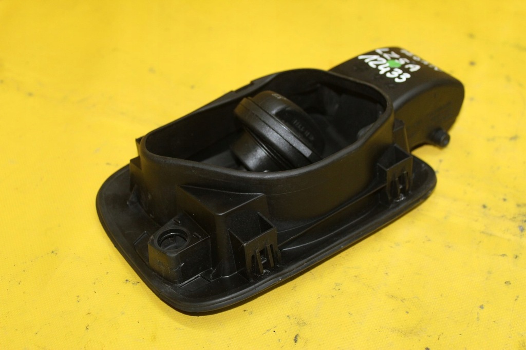 фото №6, Кришка заливної пального a4 b8 8k0809999c 2.7 tdi lz5a