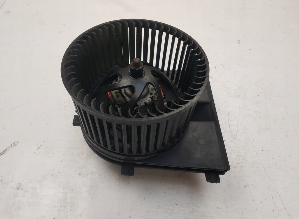 фото №1, Вентилятор обдув volkswagen bora