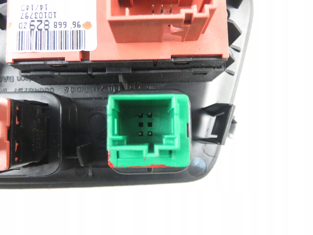 фото №8, Панель переключатель esp citroen c4 ii 96668829zd