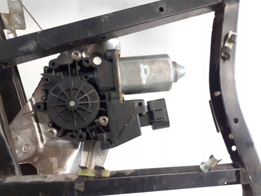 фото №8, Підйомник скло задній лівий двері рамка audi a6 c5