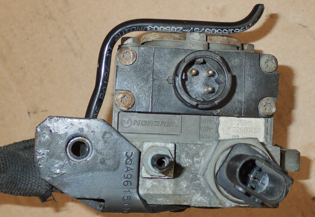 Клапан магнитный привод провода mercedes actros mp4 a9602601457 с Разборки