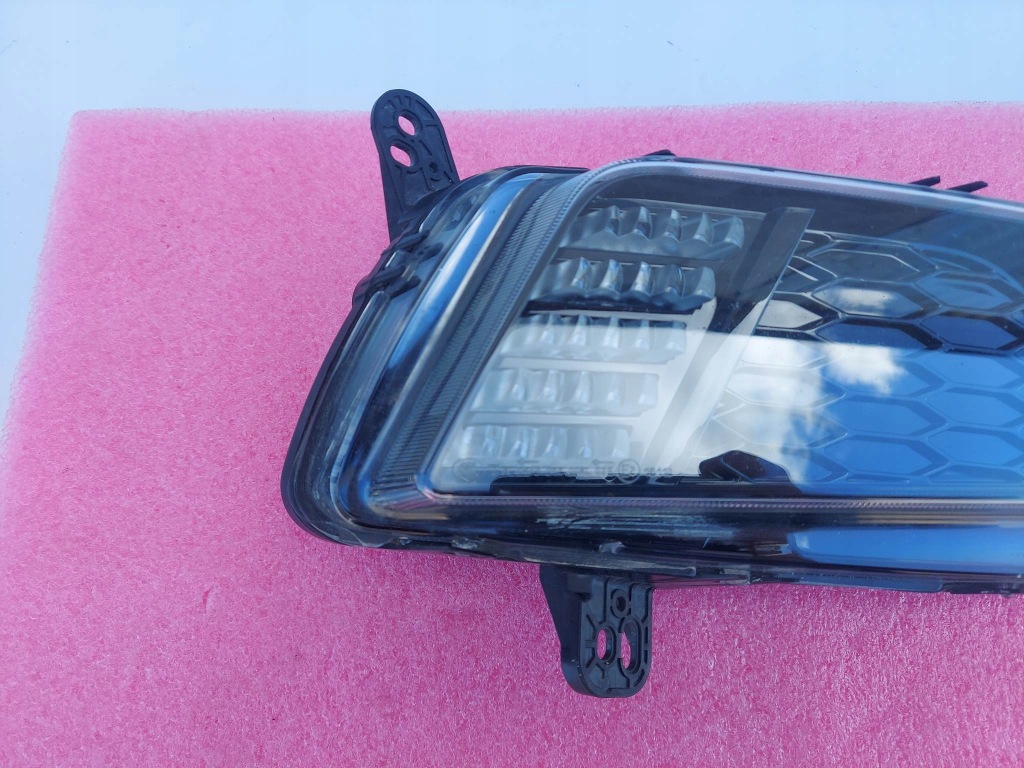фото №2, Vw polo vi 2g противотуманная фара led drl правый перед