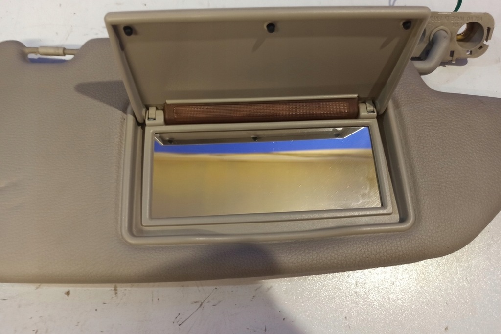 фото №8, Защита солнцезащитная правая volvo s60 i 39970051 2.4l бензиновый 125kw 2001