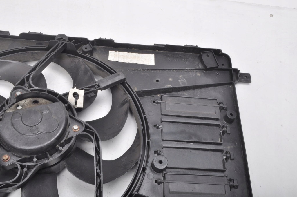 Volvo s60 v60 xc60 xc70 v70 s80 d3 d4 вентилятор радиатора воды p31368427 с Разборки