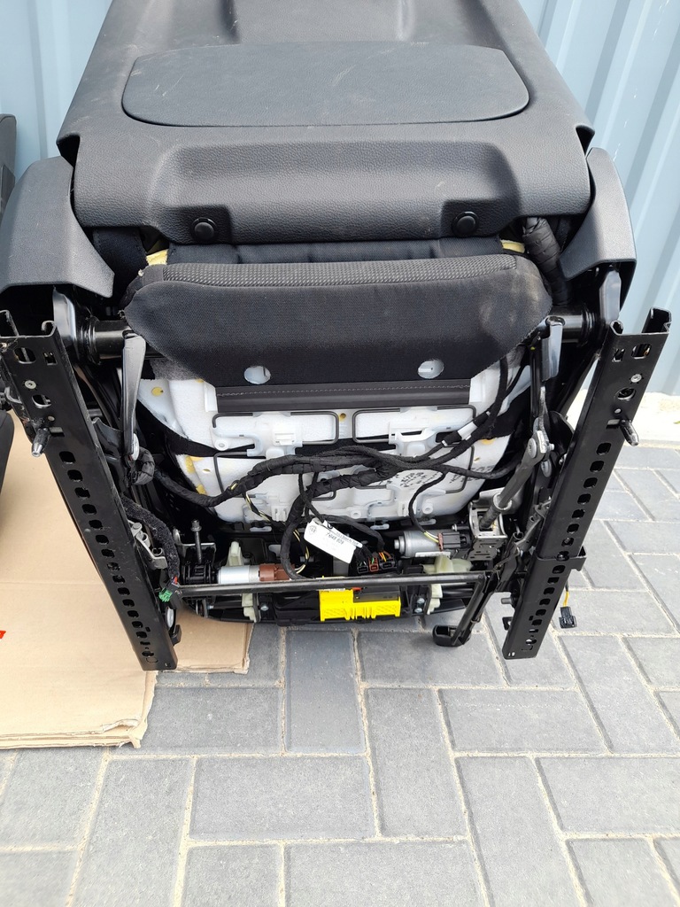 фото №11, Bmw 5 f10 f11 10-17 сиденья заднее сиденье