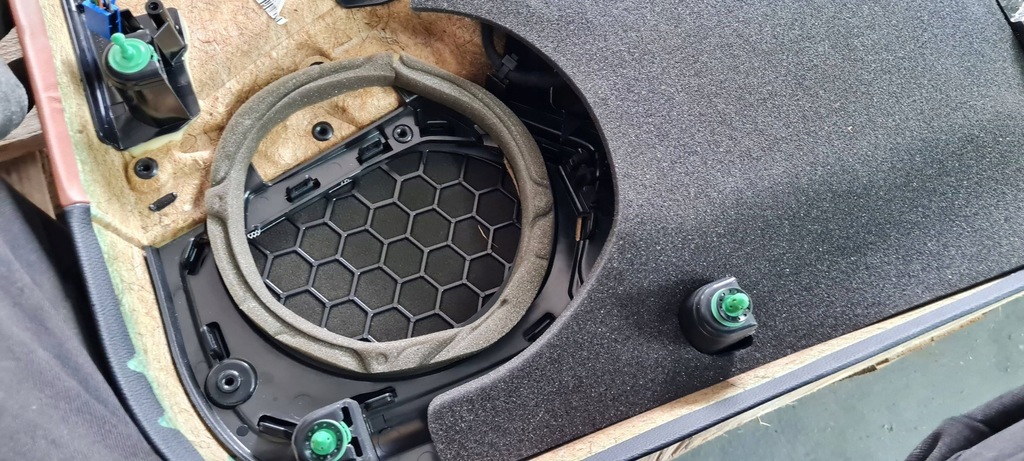 фото №15, Maserati quattroporte vi обшивка дверь левый перед кожа bowers wikilns