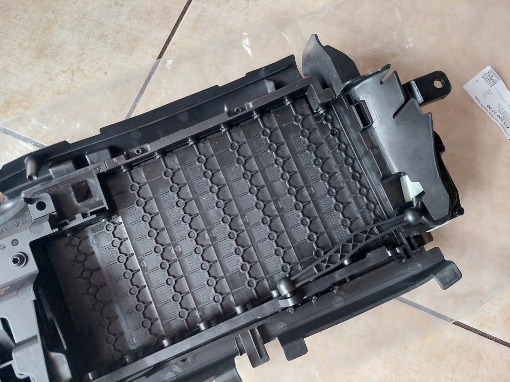 фото №7, Жалюзи - воздуховод воздуха - mercedes e klasa w213