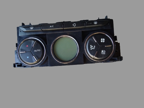 фото №1, Citroen ds3 панель обдув кондиционера 96753994xt