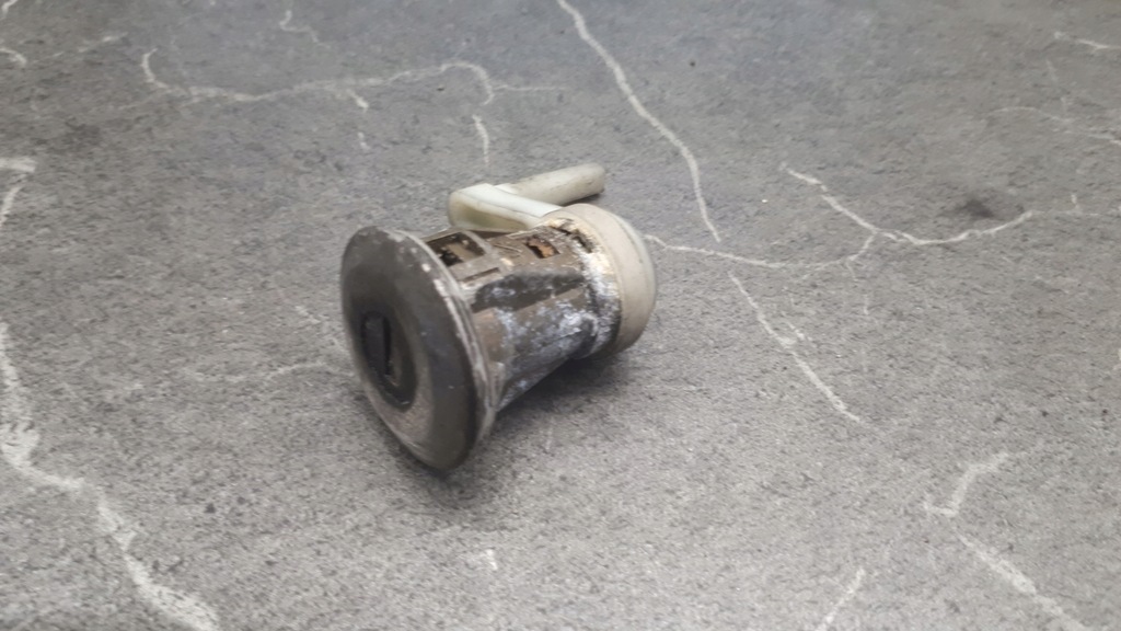 фото №10, Набір вкладиші замка ключ peugeot 206 02r